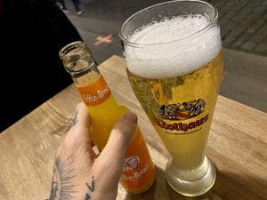 drinks at Zum Spätzle in Hamburg