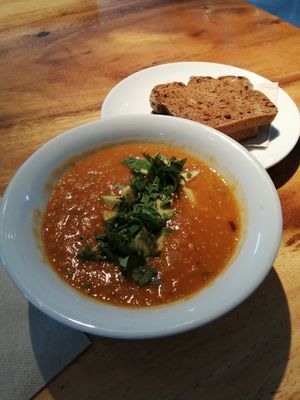 Linsensuppe mit glutenfreiem Brot at Wild Beets in Ibiza