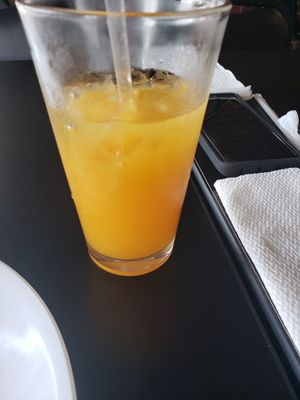 Mango juice at Hot and Cold Cafe in Lynchburg