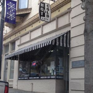 exterior at Hot and Cold Cafe in Lynchburg