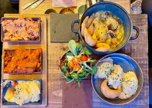 Heerlijke traditionele gerechten in een vegan versie (catering: Gewoon.Anders https://www.happycow.net/reviews/gewoon-anders-ghent-174560 ) at Den Johnny in Ghent