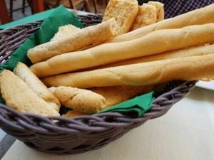 Bread basket at Bio Sound System in Venice