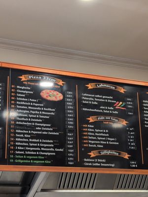 Vegan pizza and pide at Sesam Grill  in Sachsen