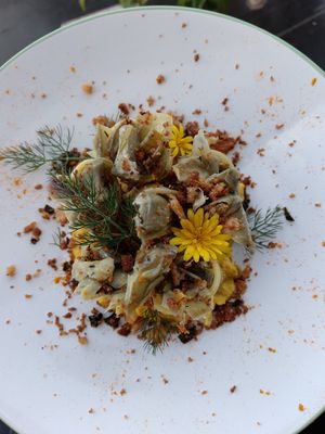 Paccheri carciofi e bottarga di pane con alga nori at In Gattaia Vegan Home Restaurant in Genoa