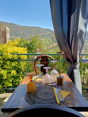 Tavolo vista mare at In Gattaia Vegan Home Restaurant in Genoa