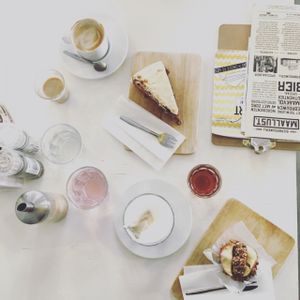 vegan voor mij, vega voor m'n vriendin.  at Coffeelab in Eindhoven