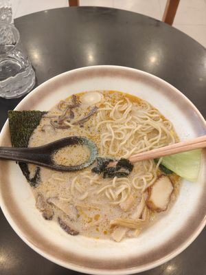 Noodle kombu tofu, mushroom at The Green Ramen Danang | Ramen Chay Xanh in Da Nang