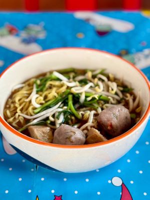 Noodle soup at Hundred years Vegetarian Foods in Ubon Ratchathani