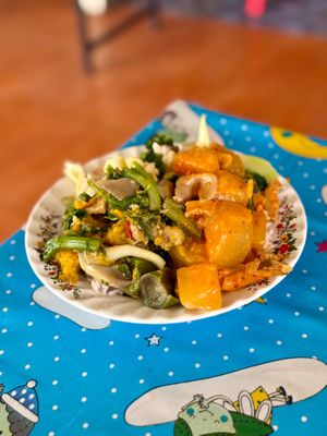 Buffet selection over rice at Hundred years Vegetarian Foods in Ubon Ratchathani
