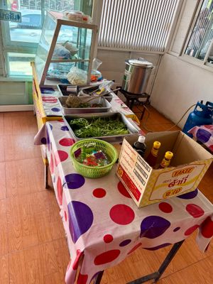 Noodle soup station at Hundred years Vegetarian Foods in Ubon Ratchathani