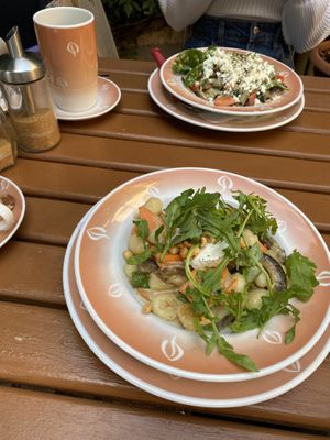   at brennNessel in Dresden