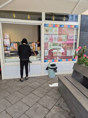  at Eisbrunnen in Munich