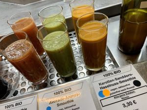 smoothies oldschool at Heller's Vegetarisches Restaurant & Cafe in Mannheim