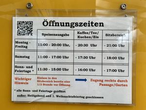 opening hours at Heller's Vegetarisches Restaurant & Cafe in Mannheim