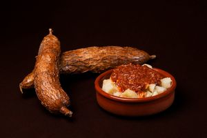 Yuca - Iuca amb sofregit at GoodAfro in Girona