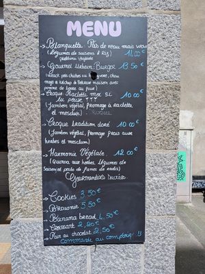 Menu at Le Monde à l'endroit |  The World the Right Way Up in Saint-malo