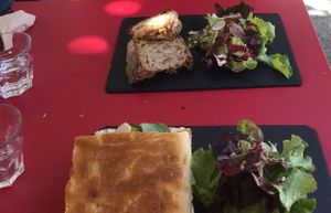  at Le Monde à l'endroit |  The World the Right Way Up in Saint-malo