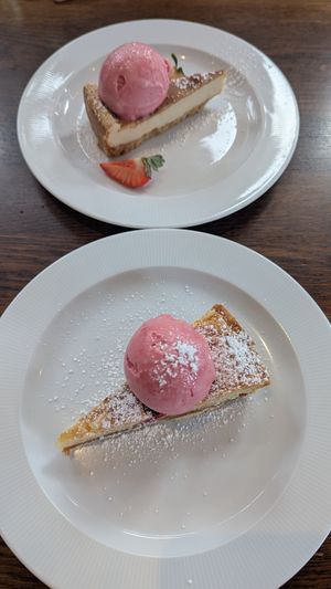 Baked vegan cheesecake - raspberry frangipane at The Farmhouse at Redcoats in Hitchin