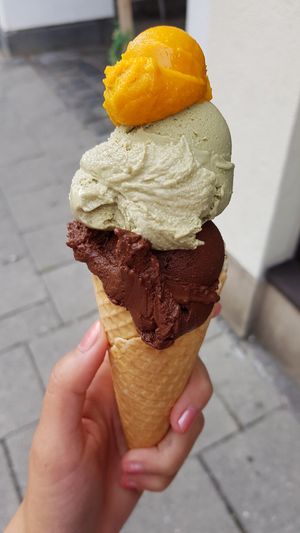 Mango, matcha and chocolate ice cream at iceDate - Amalienstt in Munich