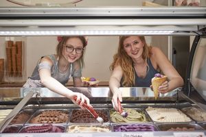 16 different flavors every day.  at iceDate - Amalienstt in Munich