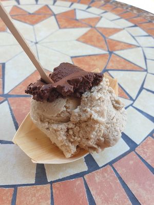 Almond vanilla at iceDate - Amalienstt in Munich