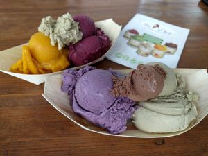 2 scoops and a free sample each! at iceDate - Amalienstt in Munich