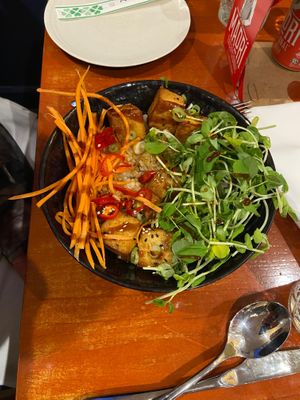 Tofu teriyaki donburi at Rasa Restaurant in Lichfield in Lichfield