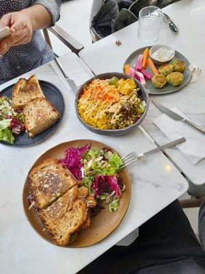  at Bi Nevi Deli in Istanbul