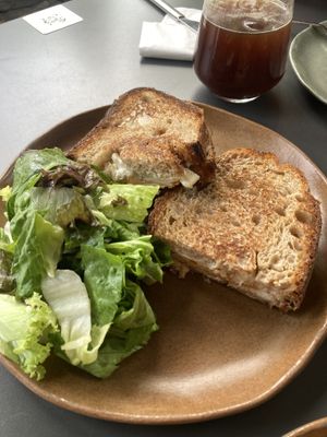 their food is very high and high in terms of quality and gastronomy. If you came to Istanbul, I would recommend you stop by.🧡  at Bi Nevi Deli in Istanbul