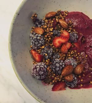 Açai bowl at Bi Nevi Deli in Istanbul