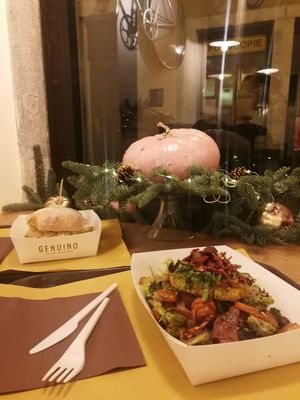 Piatto vegano at Genuino in Trieste