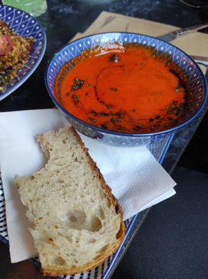 Paprika-Rahmsuppe at Kaffeehaus Wittekind in Sachsen-anhalt