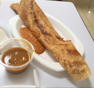 Dosa at Sri Vakrathunda Vinayager Temple in The Basin
