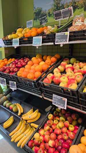 Fruits at Odin cooperative supermarket Ceintuurbaan  in Amsterdam