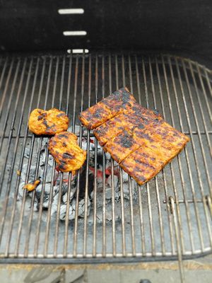 BBQ Medaillons & BBQ Ribs at Vegane Fleischerei Mainz in Mainz