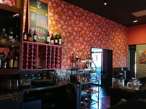 Bar and Entry to Restaurants at Eloise in El Paso