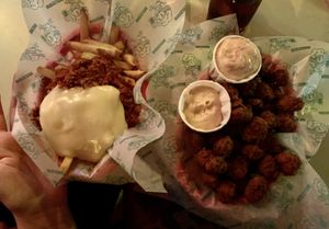 Chili Cheese Fries & Pengest Poppers at Beelzebab in Brighton