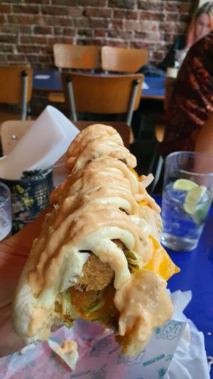 Amazing on the top and underneath! Dirty doggo at Beelzebab in Brighton