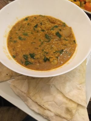 Veganes Linsengericht at Cafe von and zu in Bonn