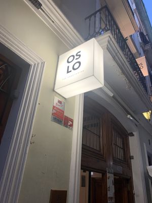 Sign  at Restaurante Oslo in Valencia