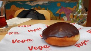  at Vega Vegan Büfe in Istanbul