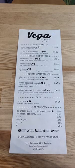  at Vega Vegan Büfe in Istanbul