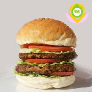 Vegan Hamburger at Be Happy Bar in Lisbon