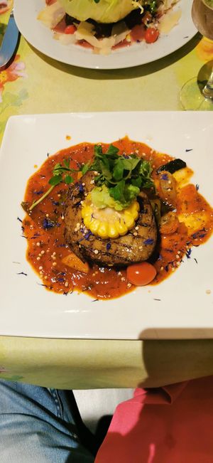 Grilled seitan in ratatouillesaus at De Preuverie in Hasselt