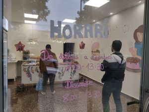 Horario solo de mañana. at El Pecaet in Valencia