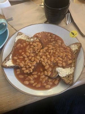 Beans on toast (gf & vegan)  at Cobbles and Clay - The Art Cafe in Haworth