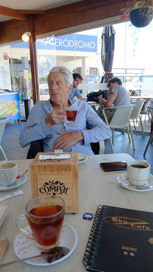 Tea at Sky Café - RESTAURANTE in Alvor