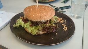 Burger at VegaVerso in Leuven