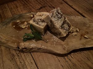 Maple walnut pound cake at Harukucchii in Fujisawa