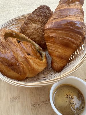Delicious viennoiseries (pain au raisin, chausson aux pommes, croissant)  at Perle en Sucre in Montpellier